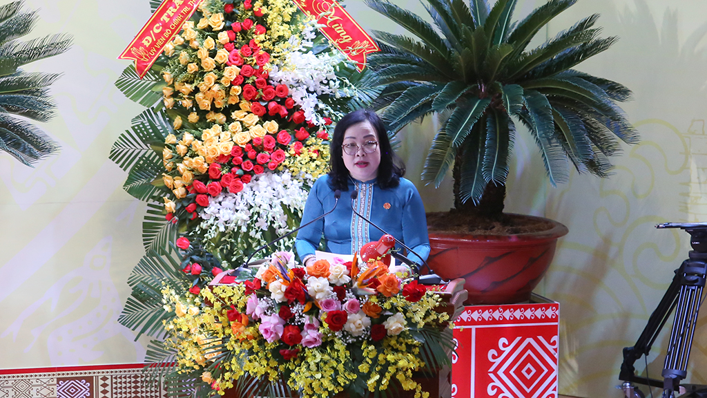 anh 3 bài 10